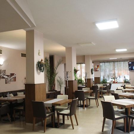 Hotel Bulgaria Kharmanli Exterior foto